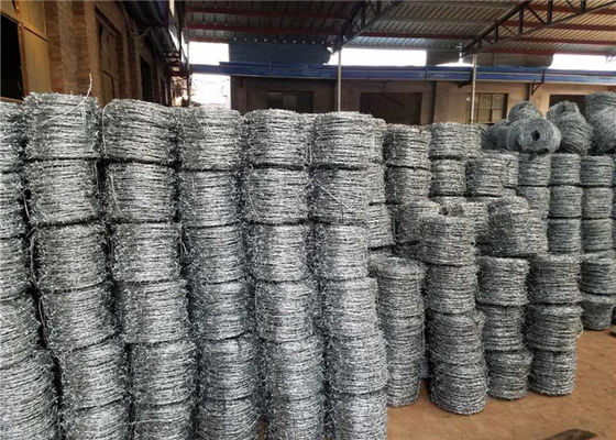 Hayvan Çiftçiliği Hırsızlığa Karşı Konstantin Dikenli Tel 2.5mm