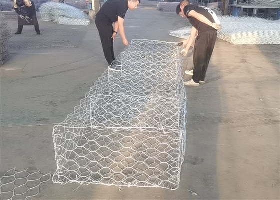 6 * 8, 8 * 10,10 * 12 Toprak veya Nehir Kıyısı Erozyon Koruması İçin Taş Dolu Metal Tel Gabion Kafes