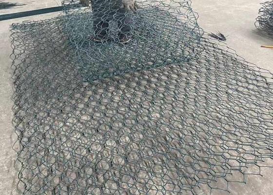 Nehir Kursu Koruması için Galfan Yüksek Gerilim 60x80mm 2.4mm Gabion Hasır