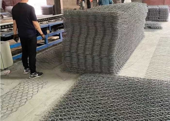 4.0mm Galvanizli Gabion Şilteler 60x80mm Ağ Boyutu