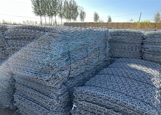 Güçlü ve uzun ömürlü galvanizli gabion yataklar, germe dayanıklılığı 380-550mpa