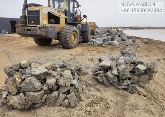 Taş çuvalı gabion kutuları için 4.0mm Gabion Mesh Kafesleri, nehir doldurma gabion torbaları, PVC kaplı çuval gabionları