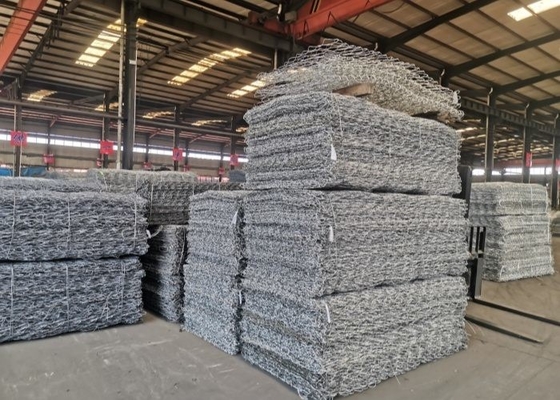 Ağır Güçlü Altgen metal tel gabion duvarlar Korozyona Direnci Çinko Kaplama 240g/m2