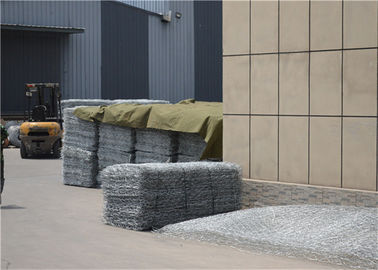 Özel kaplı germe dayanıklılığı 0.6m-0.9m kare delik galvanizli tel gabion kafes kutusu