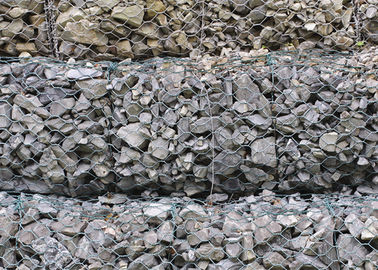 Erozyon Koruması ve Toprağın İstenmesi İçin Galvanizli Gabion Taş Kafesi