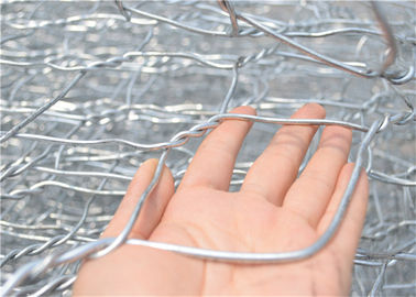 Özelleştirilmiş Galvanizli Gabion Sepetleri 80 * 100 Mm Kaya Minderleri Dokuma Tel