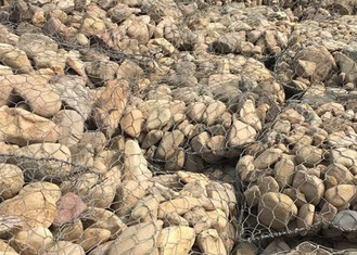 Taş çuvalı gabion kutuları için 4.0mm Gabion Mesh Kafesleri, nehir doldurma gabion torbaları, PVC kaplı çuval gabionları
